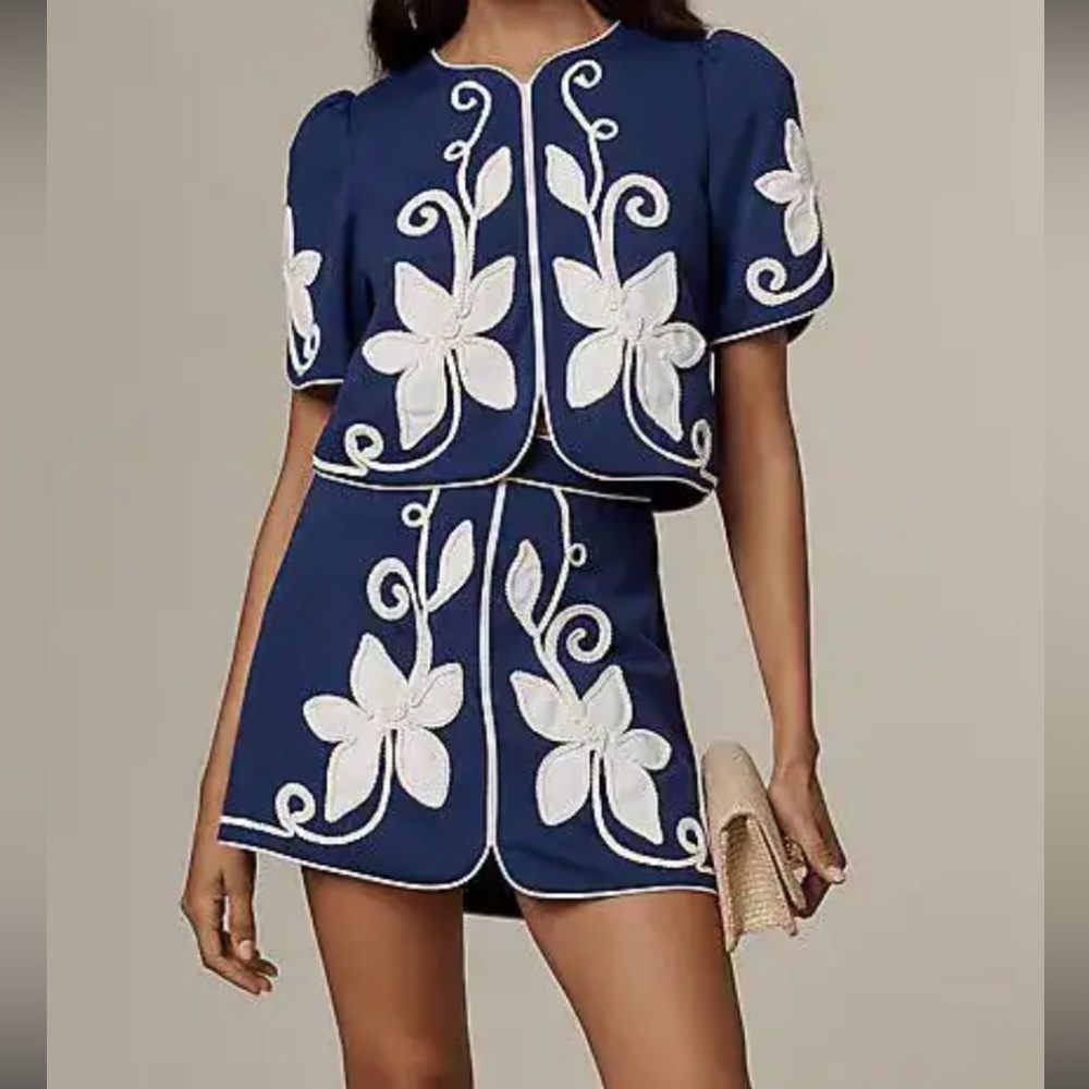 hunter bell dottie appliqué mini skirt